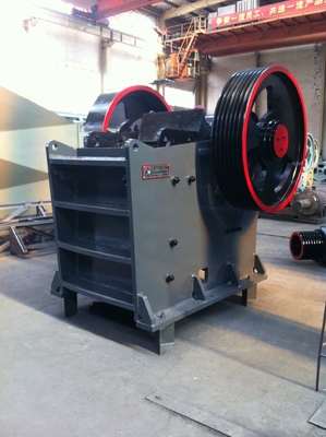 90-180tph Capacity PE69 Jaw Crusher for Limestone Stone Crusher at Affordable