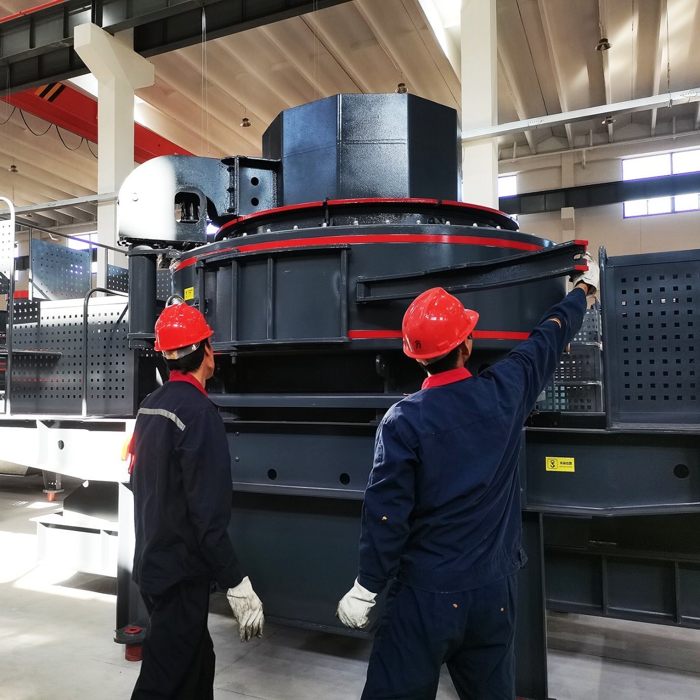Customized Request River Pebble VSI Vertical Shaft Impact Crusher Sand ...